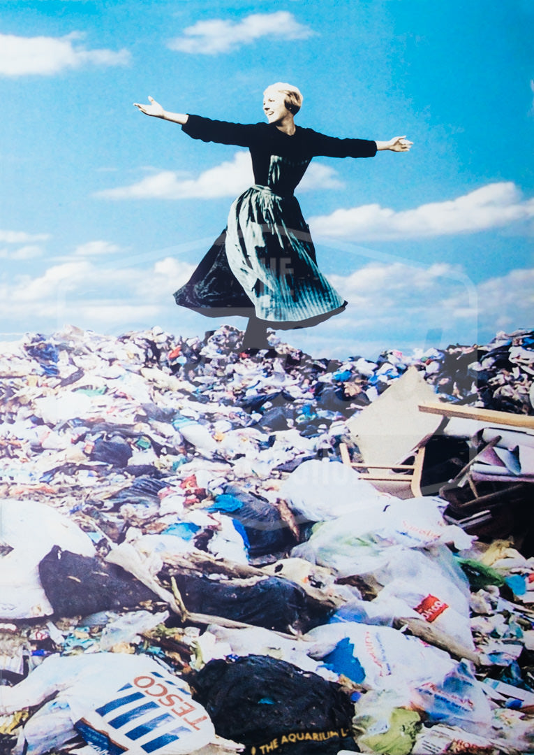CNPD - "Julie Andrews on rubbish" Collectors set - Original